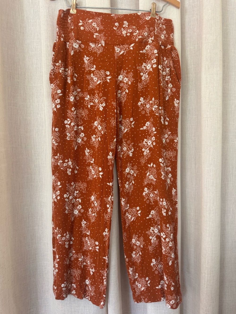 THREE DOTS Cropped Pull On Printed Floral Pants Burnt Orange/Rust White, Small